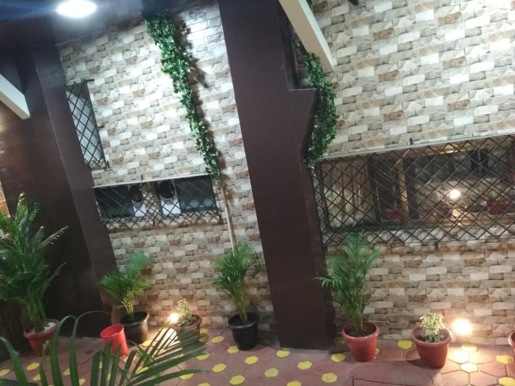 Hotel Qamar Bombay Eksteriør billede