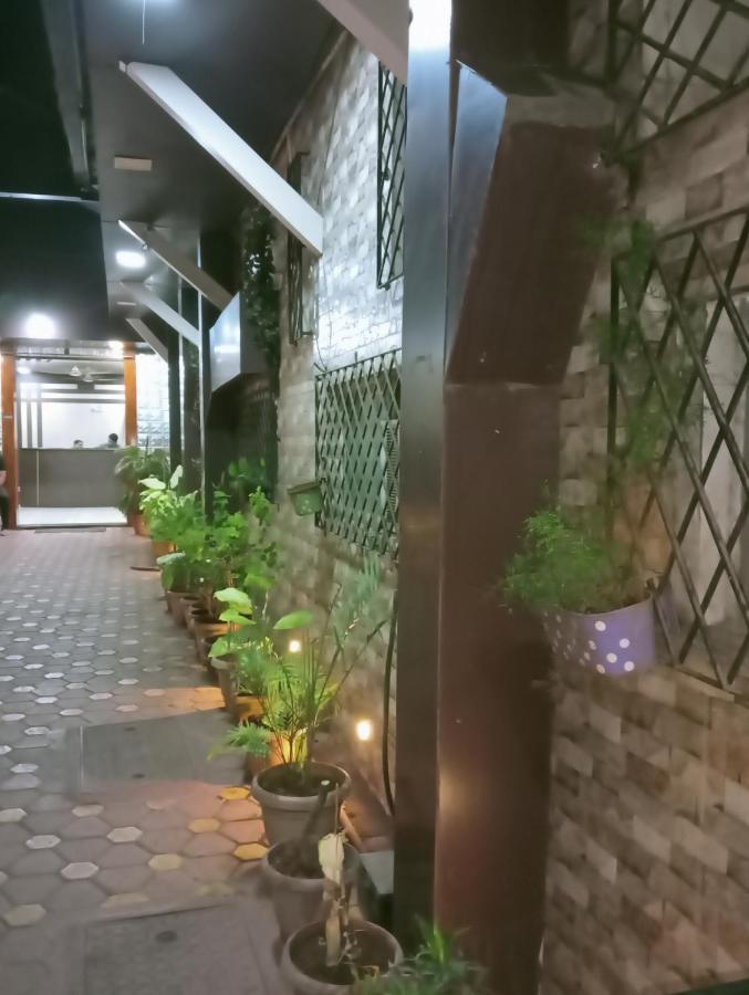 Hotel Qamar Bombay Eksteriør billede