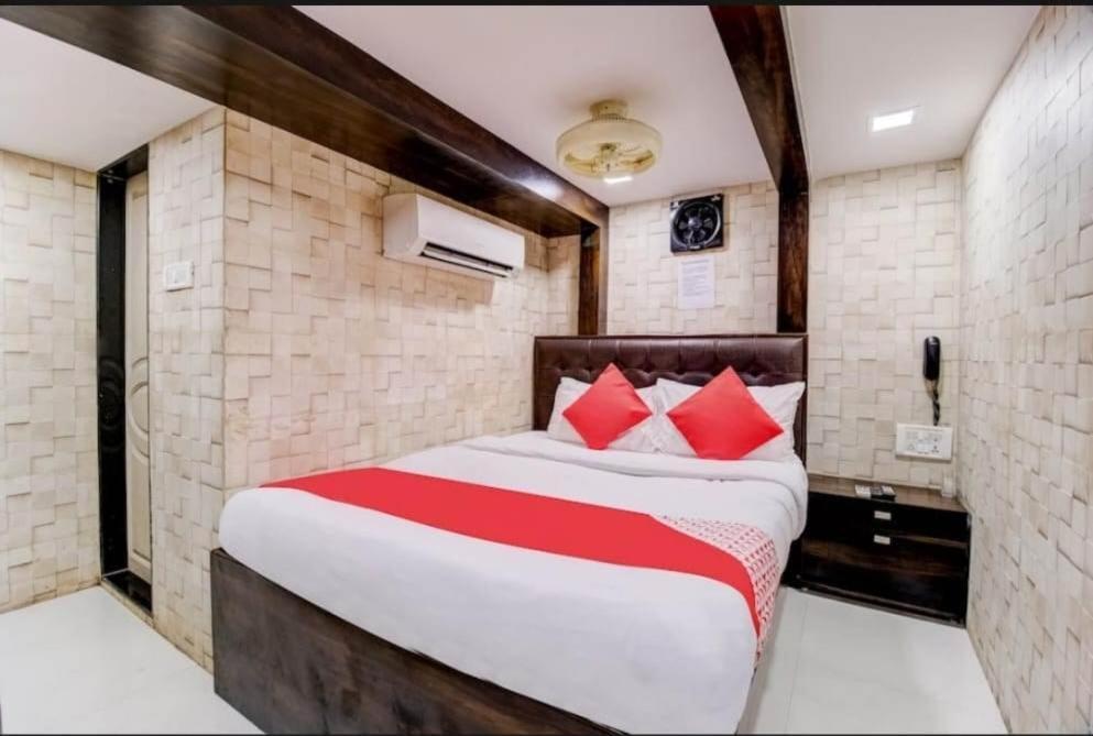Hotel Qamar Bombay Eksteriør billede
